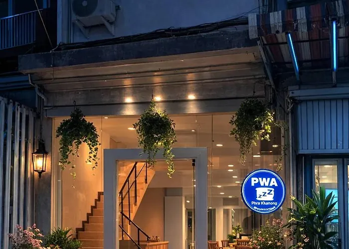 Pwa Phra Khanong