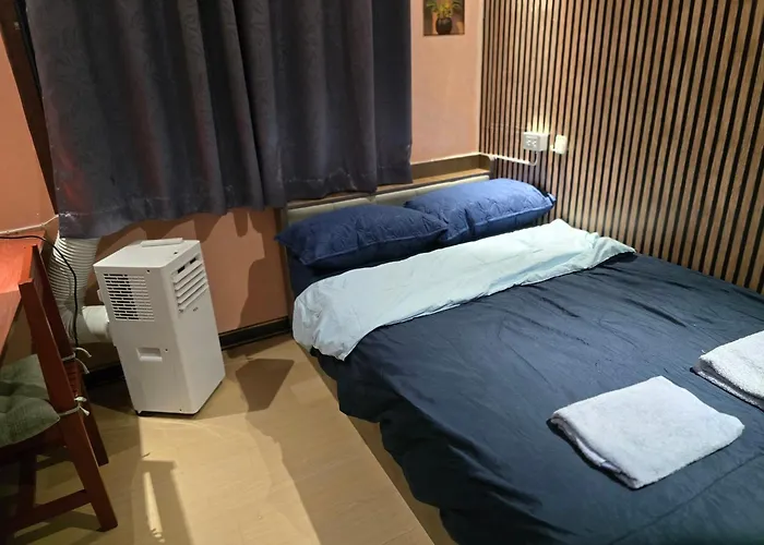 216 Modern Style Air Con Room With Full Amenities