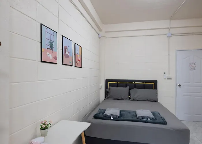 ดอนเมือง 206 Near Don Mueang Airport & Bts Wat Phrasi