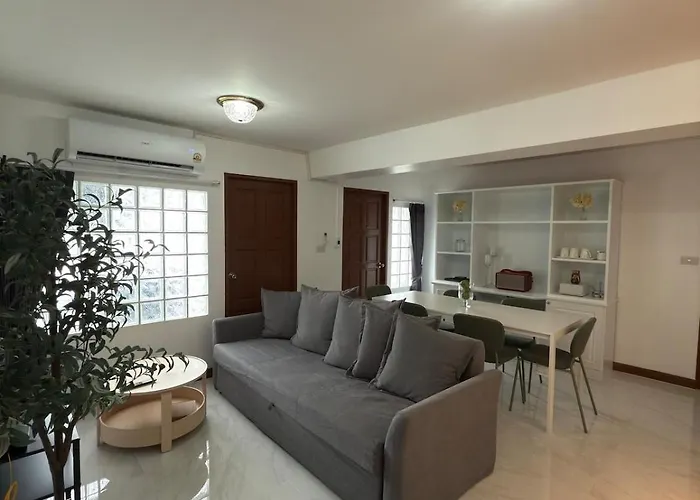 Thonglor 18 Apartment Monthly Rental