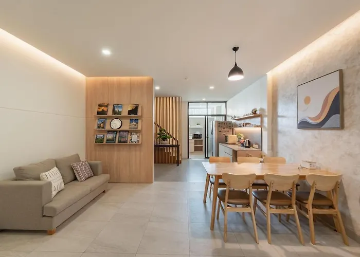 Newly Renovated 3Br Home In Central Bangkok