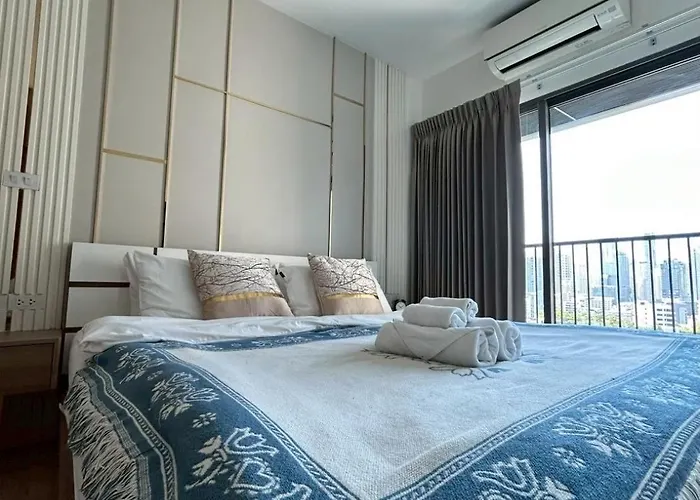 Skylink Thonglor Luxury Condo With Pool Bts Access