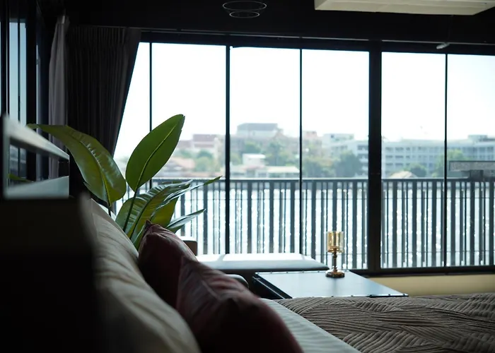 Norn Riverside Bangkok Hotel - นอนริมน้ำ