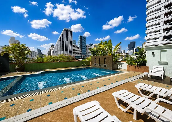 Woraburi Sukhumvit Hotel