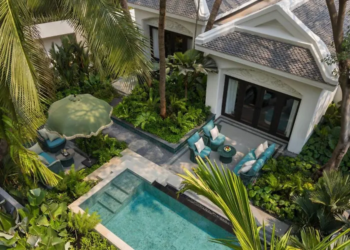 Anantara Siam Bangkok Hotel