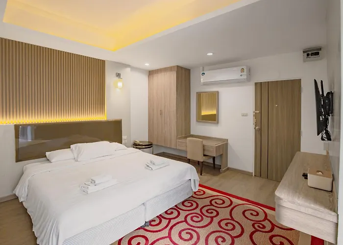 Royal Garden Home Hotel