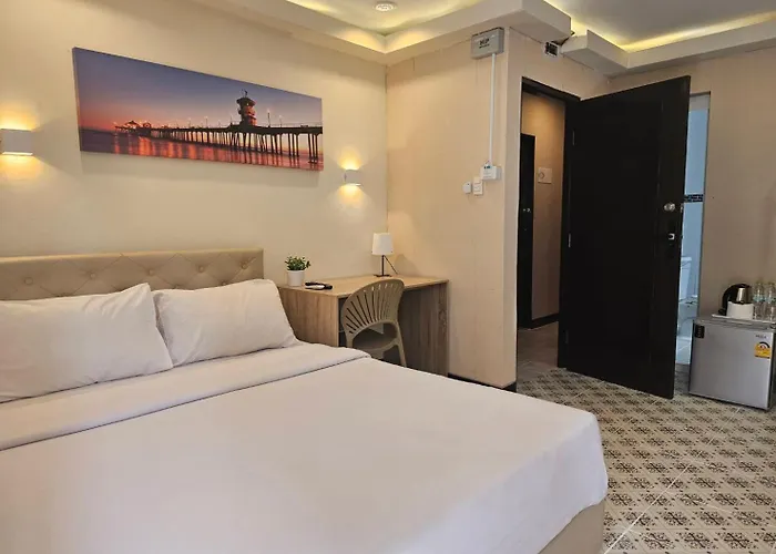 Cozy Rooms Asoke