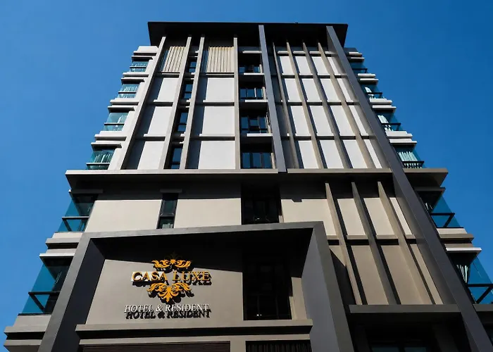 Casaluxe Hotel And Resident