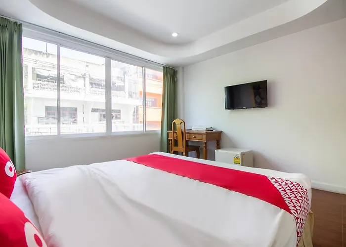 Oyo 410 Diamond Boutique Hostel