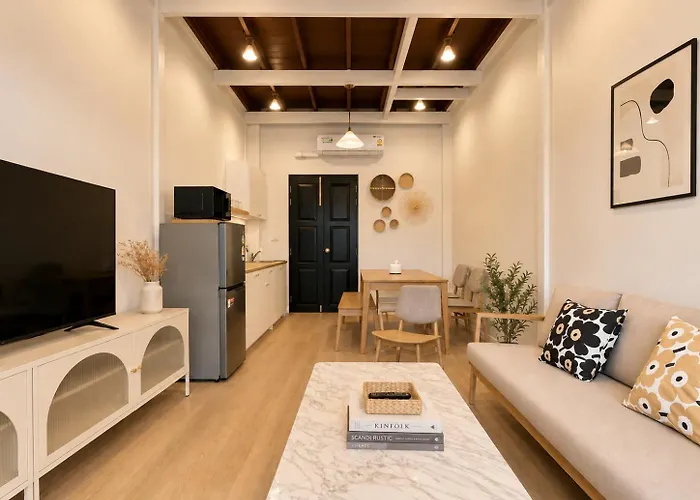Velin Chinatown - Entire House With 2 Bedrooms