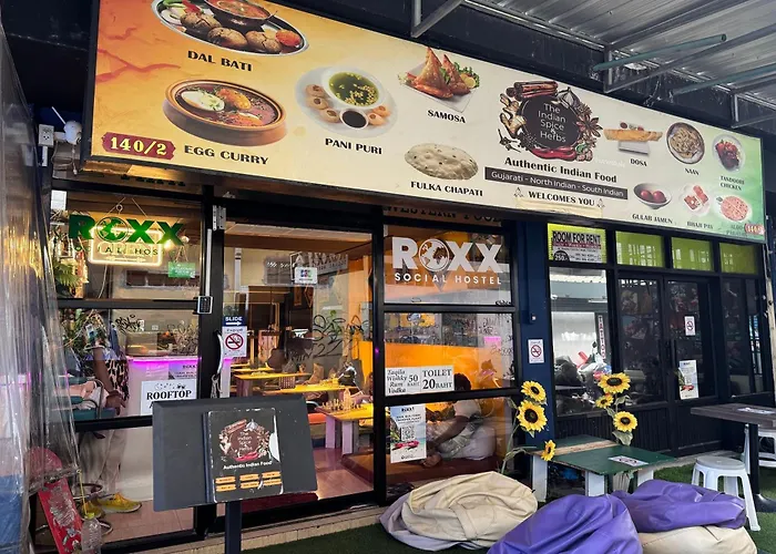 Roxx Social Hostel, Cafe & Bistro