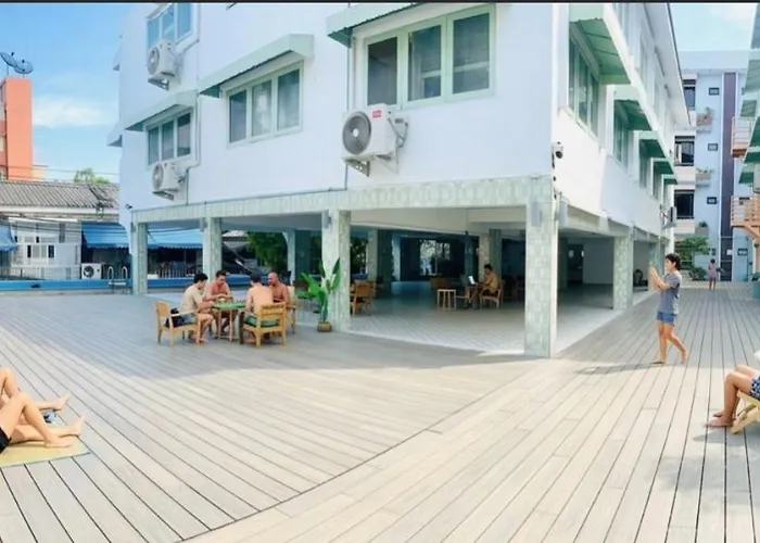 Khaosan Beds&Bath Hostel