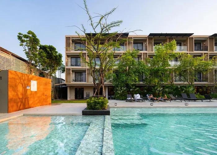 Paak Hotel Suvarnabhumi