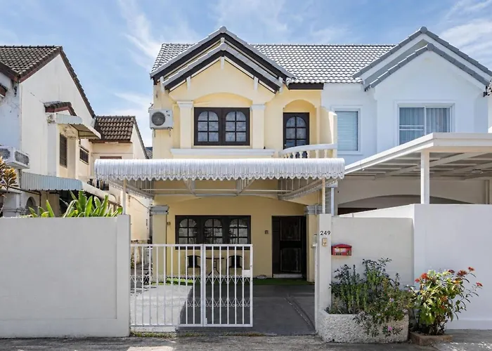3Bedrooms, Pet Friendly, 5Min Drive To Bts Udomsuk
