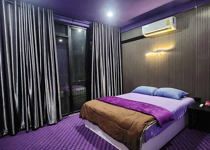 Ber Ben House