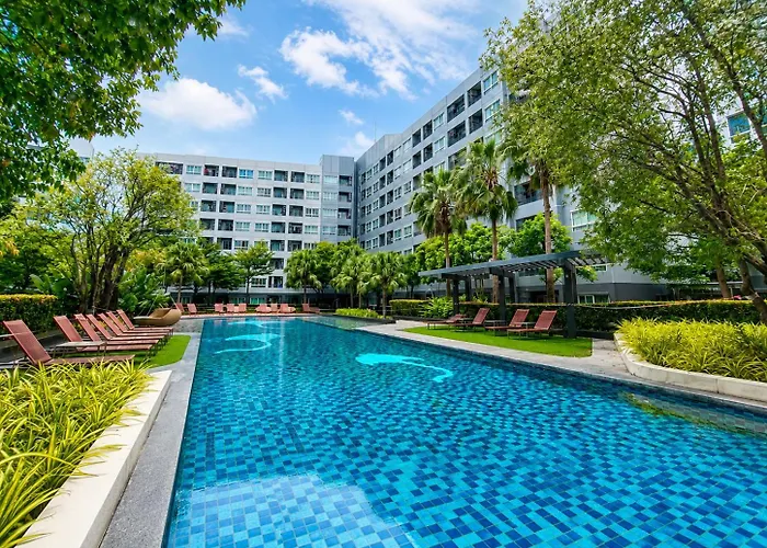 Spacious Studio Near Bts Kitchen & Washer