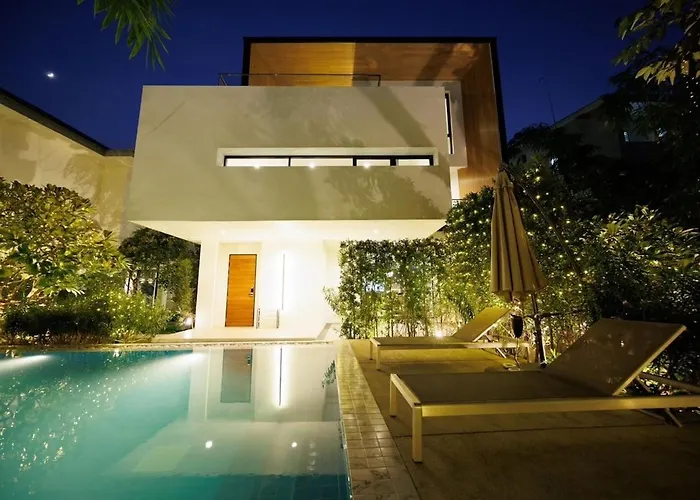 Bangkok Sukhumvit Stella S5 Villa