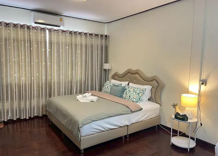 Cozy Stay , 5 Mins Walk To Mrt Bang Kapi