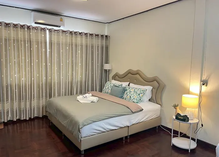 Cozy Stay , 5 Mins Walk To Mrt Bang Kapi