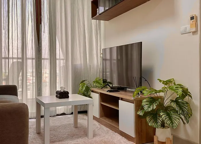 Modern Luxury Escape Bts Udom Suk 0M