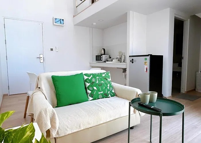 Komfort Duplex Skylight Bts Ratchayothin