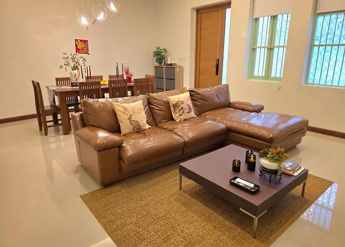 Baan Surawong 390 Heriteg House