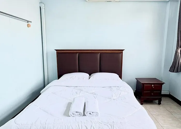 XX Prompt Inn เจริญกรุง
