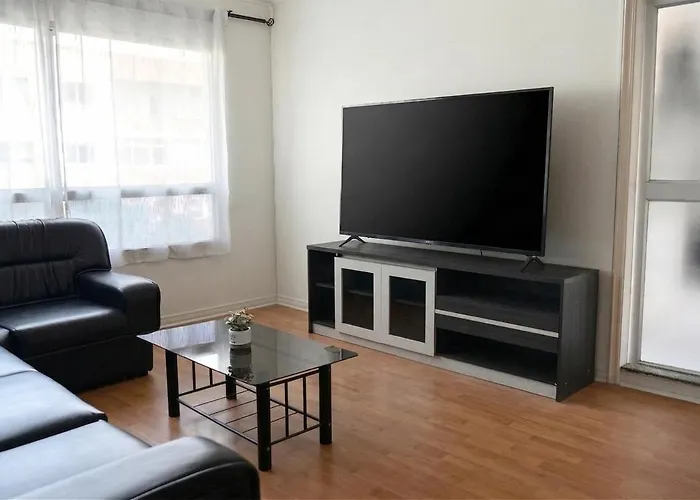 2-Bedroom Apartment Near The Mall Bangkapi-With Pool And Gym - Fully Equipped Kitchen