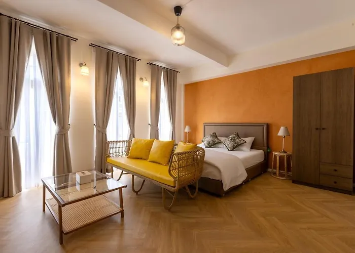 Bkk Cbd Whole-Floor Apt 3Br 2Ba 7-Min To Mrt