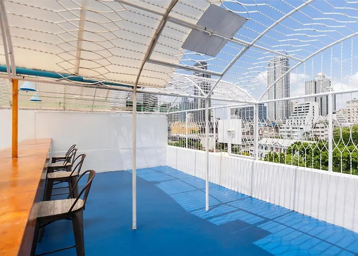 Arawana Hostel Silom