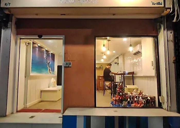 Infinite Idol Home