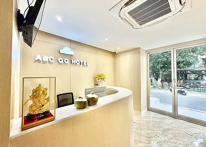 Abc Qq Hotel