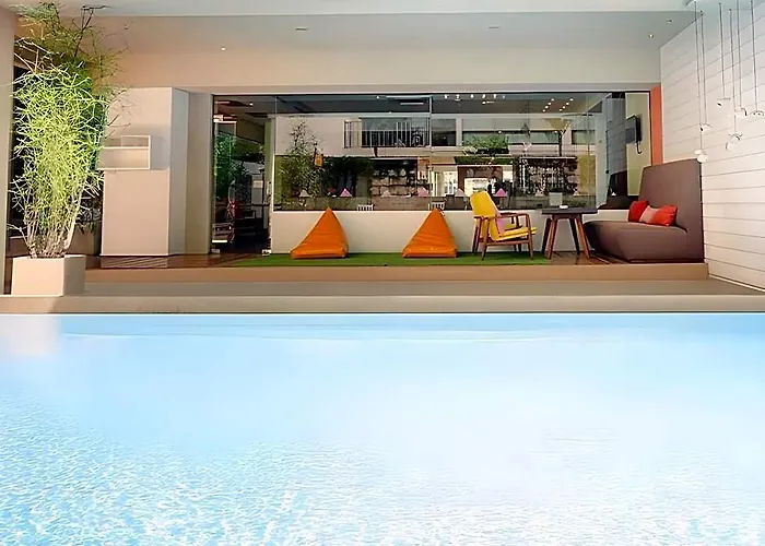 Journeyhub Sukhumvit Bangkok 26