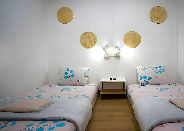 D-Hub Hostel
