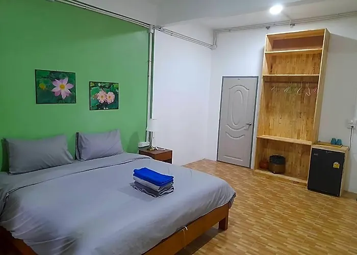 Tom Guesthouse