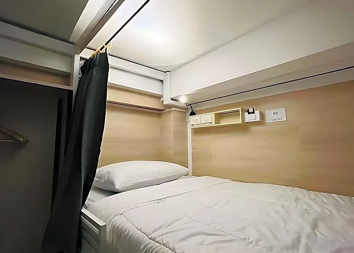 Reezq Hostel