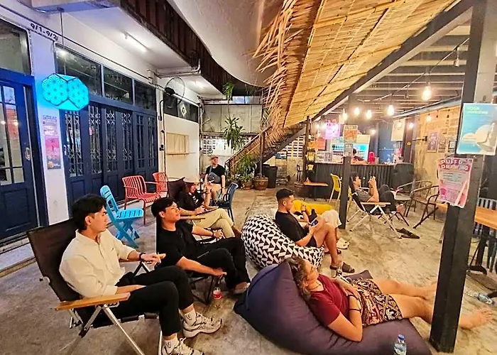 Area81 Hideout Hostel Khaosan