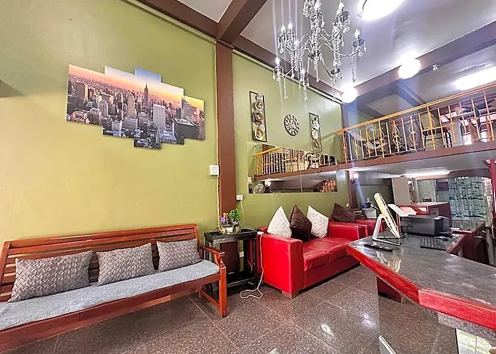 Yumatashi Hostel