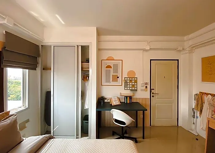 The Giftown Bangkok, Talat Phlu