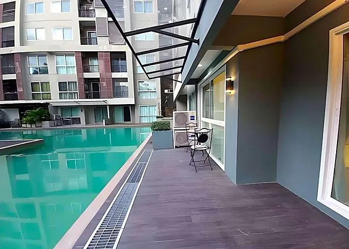 Chatuchak Modern Suite