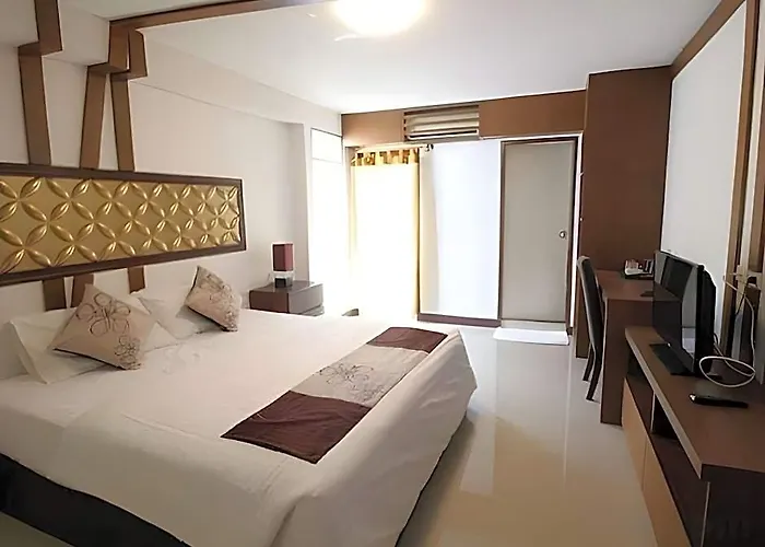 Leelawadee Resotel Raminthra 23