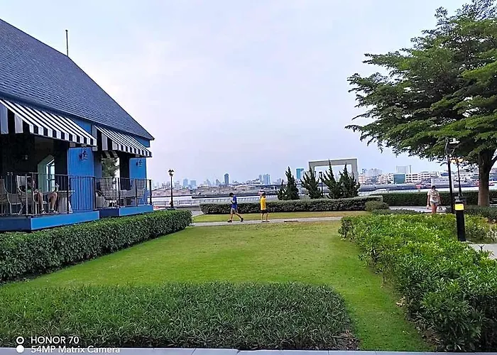 Peacefully River Front City Home, Refreshing Oasis