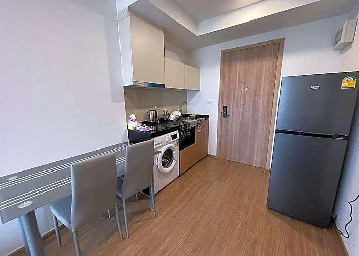 Apartment In Phet Kasem