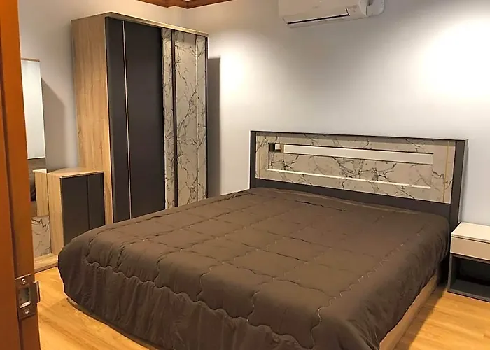 Private Rooms In Phatumwan Near Siam ,Samyan,Chula