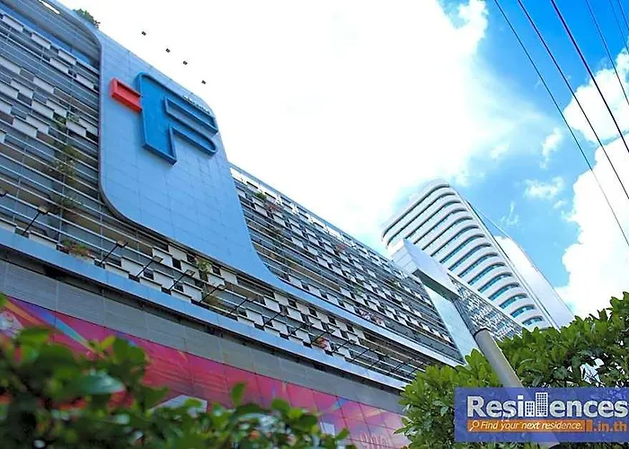 Miq Rama9 _Villa 3Br In City/Jodd Fair/Mrt/65”Tv