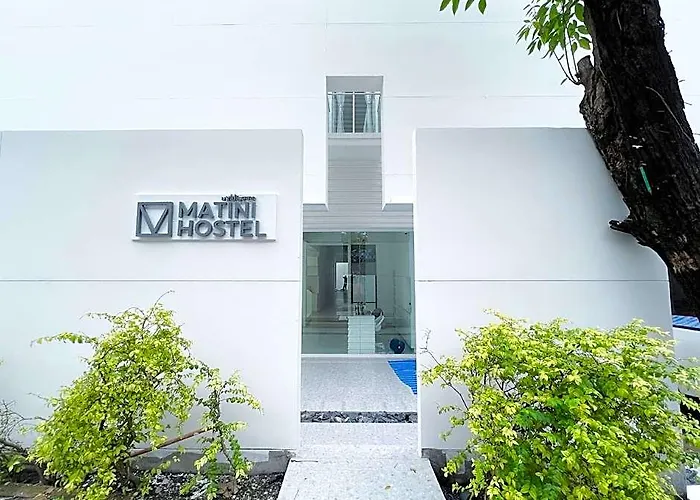 Matini Grand Station Hostel