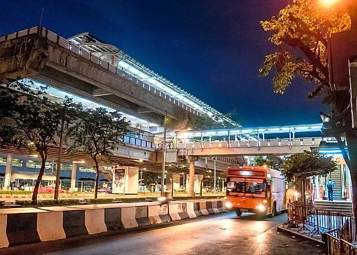 Cozy 1-Bedroom Condo Close To Mrt Near Jatuchak