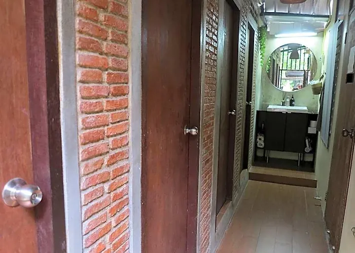 Non House Hostel