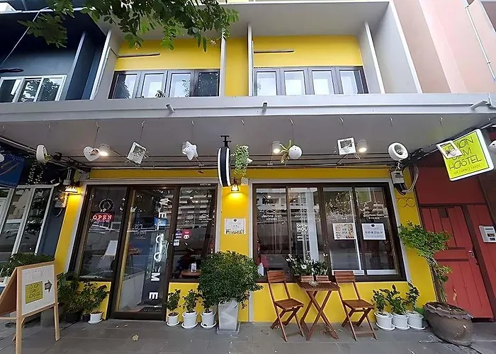 Lemon Siam Hostel Free Breakfast