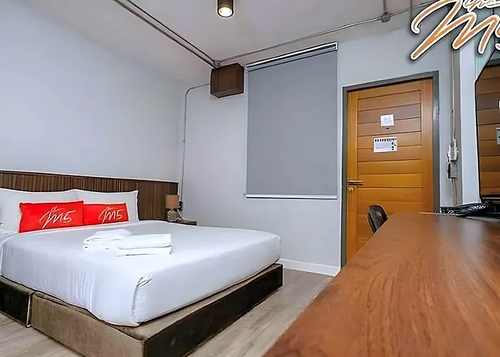 Them5 Residence